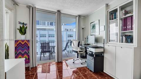1228 West Ave 1404, Miami Beach FL - photo 18 of 43