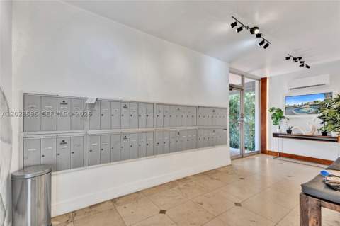 7133 Bay Dr 305, Miami Beach FL - photo 11 of 23