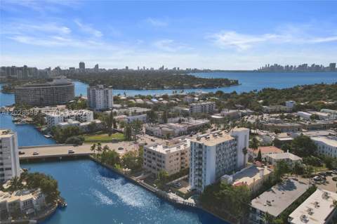 7133 Bay Dr 305, Miami Beach FL - photo 15 of 23