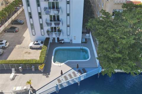 7133 Bay Dr 305, Miami Beach FL - photo 17 of 23