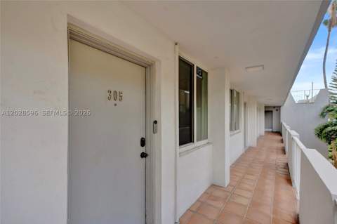 7133 Bay Dr 305, Miami Beach FL - photo 22 of 23
