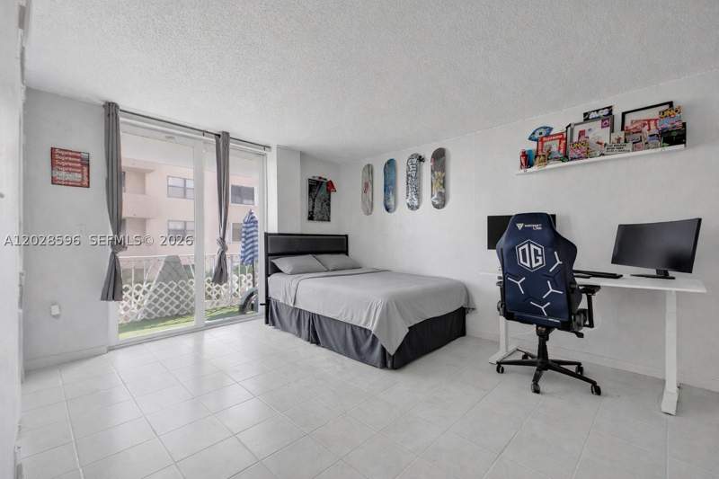 1 bedroom Condominium at 7133 Bay Dr 305, The Knightsbridge Condo, Miami Beach — photo 4