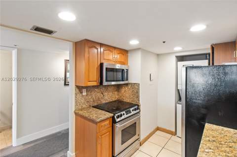 1717 N Bayshore Dr A-2837, Miami FL - photo 13 of 30