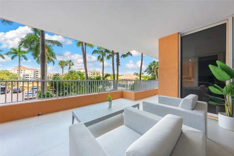785 Crandon Blvd 205/305, Key Biscayne FL - photo 22 of 37