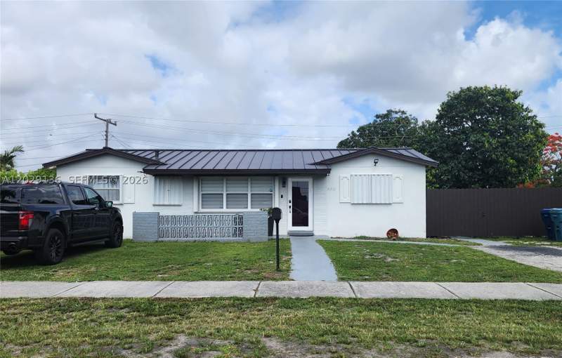 4 bedroom SingleFamilyResidence at 21200 NW 29th Ave, Liberty Homes Estates Sec, Miami Gardens — photo 2