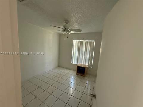 18054 SW 92nd Ct, Palmetto Bay FL - photo 8 of 14