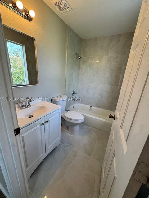 1592 SE 27th Ct 175, Homestead FL - photo 9 of 23