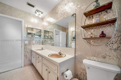 6760 SW 62nd Ter, South Miami FL - photo 17 of 38