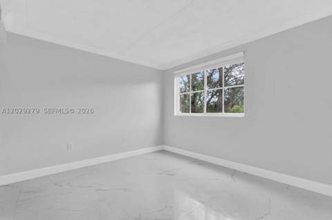 6135 NW 186th St 202, Hialeah FL - photo 16 of 27