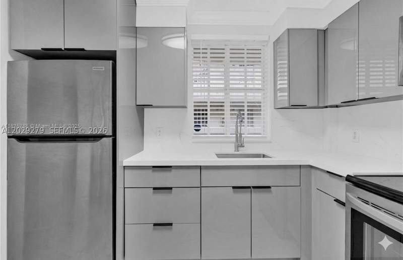 2 bedroom Condominium at 6135 NW 186th St 202, Mirassou Condo, Hialeah — photo 3