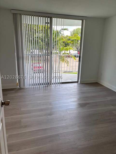 492 NW 165th St Rd C-211, Miami FL - photo 20 of 30
