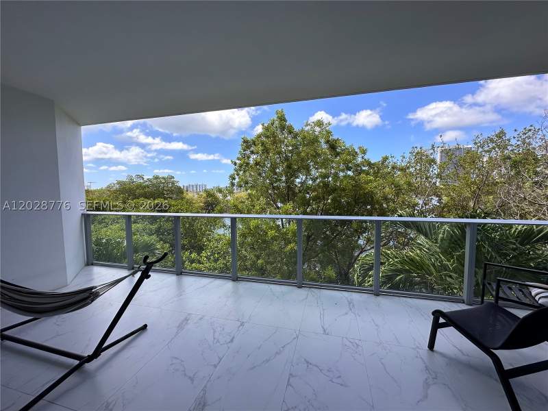 2 bedroom Condominium at 17111 Biscayne Blvd 208, Marina Palms Residences S, North Miami Beach — photo 2