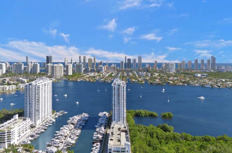 2 bedroom Condominium at 17111 Biscayne Blvd 208, Marina Palms Residences S, North Miami Beach — photo 5