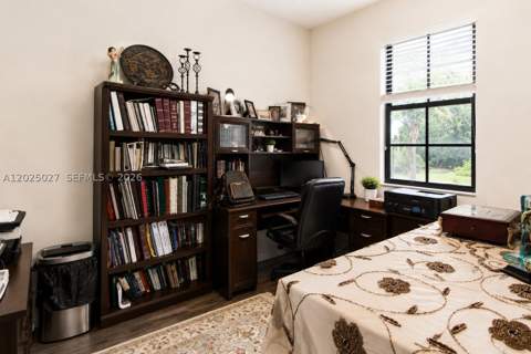 19220 NE 9th Pl, Miami FL - photo 20 of 41