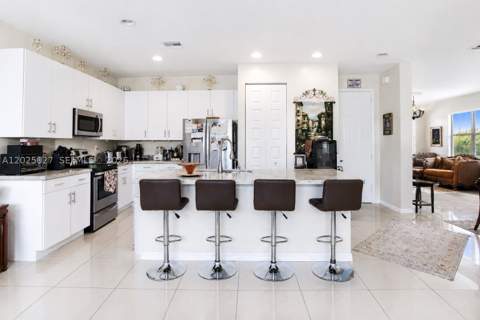 19220 NE 9th Pl, Miami FL - photo 7 of 41