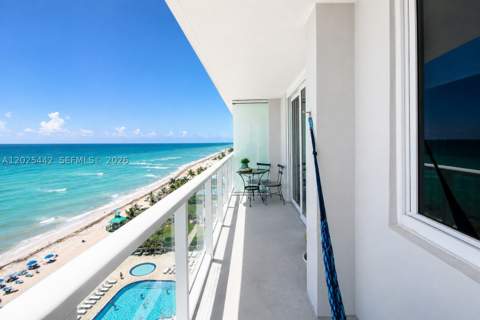 19201 Collins Ave 916, Sunny Isles Beach FL - photo 11 of 16
