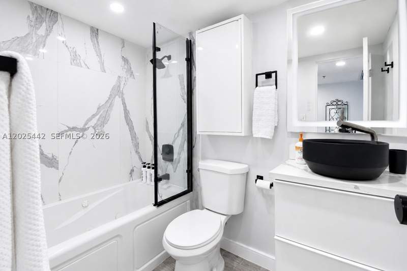 0 bedroom Condominium at 19201 Collins Ave 916, The Aventura Beach Club C, Sunny Isles Beach — photo 4
