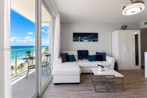 19201 Collins Ave 916, Sunny Isles Beach FL - photo 7 of 16