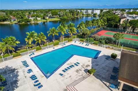14501 N Kendall Dr 212H, Miami FL - photo 10 of 29