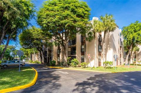 14501 N Kendall Dr 212H, Miami FL - photo 13 of 29