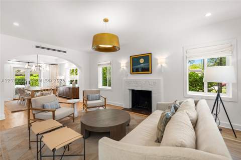 1544 Plasentia Ave, Coral Gables FL - photo 8 of 45
