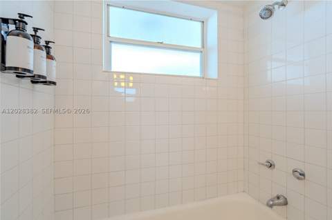 7904 West Dr 810, North Bay Village FL - photo 21 of 30