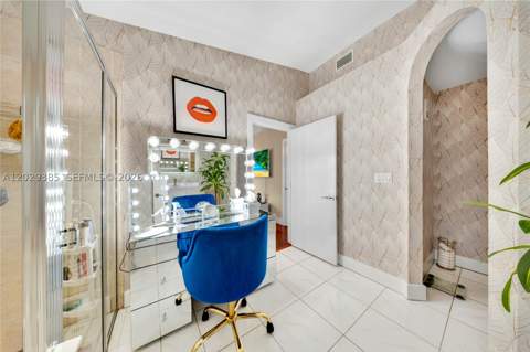 19641 NW 88th Ave, Hialeah FL - photo 12 of 26