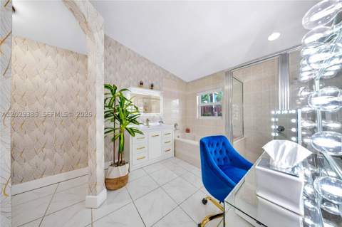 19641 NW 88th Ave, Hialeah FL - photo 13 of 26