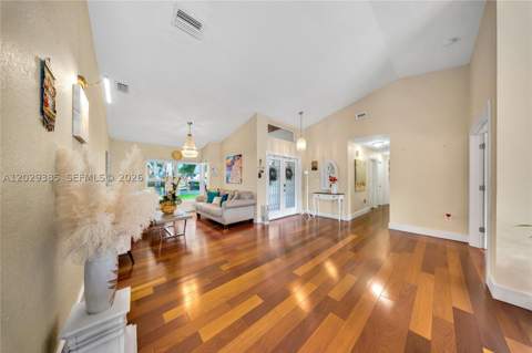19641 NW 88th Ave, Hialeah FL - photo 18 of 26
