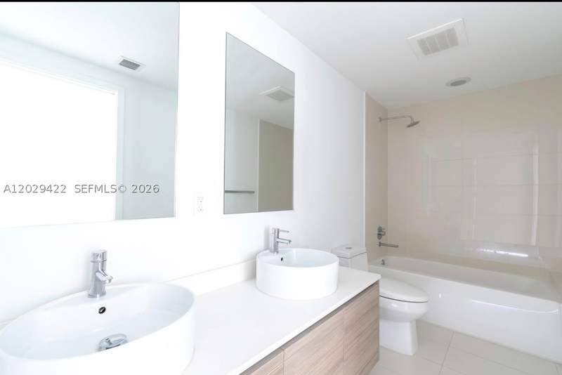 1 bedroom Condominium at 121 NE 34th St 1412, 3401 Midtown Condo, Miami — photo 5