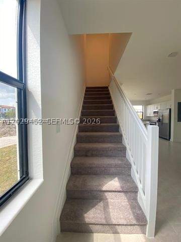 593 NE 208th Ter, Miami FL - photo 12 of 40