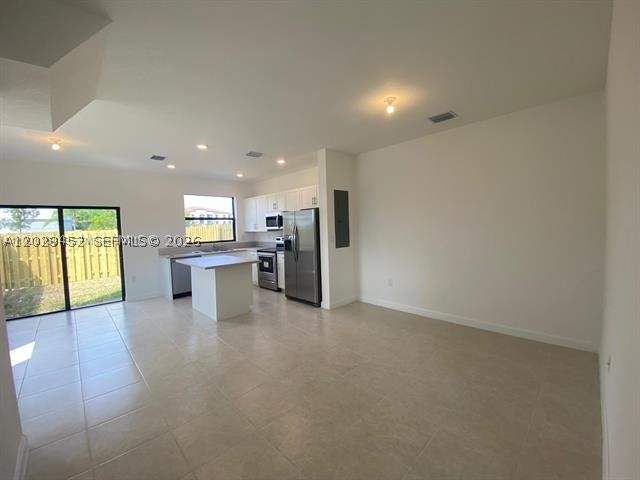 3 bedroom Townhouse at 593 NE 208th Ter, Via Ventura Neighborhood, Miami — photo 2