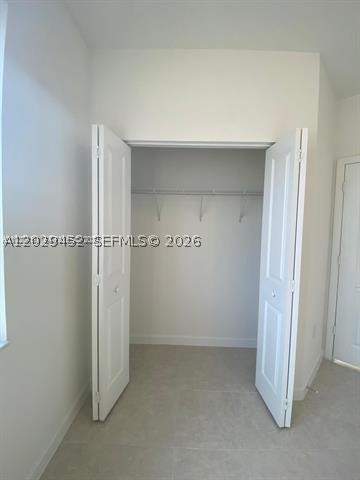 593 NE 208th Ter, Miami FL - photo 8 of 40