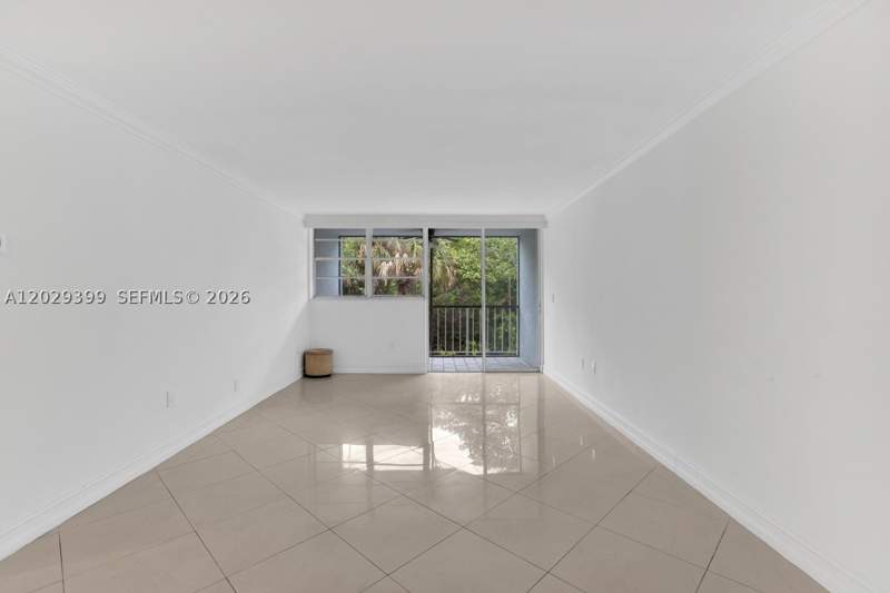 2 bedroom Condominium at 16518 NE 26th Ave 202, Eastern Parkview Condo, North Miami Beach — photo 3