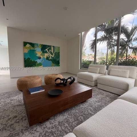 2100 S Miami Ave, Miami FL - photo 13 of 82