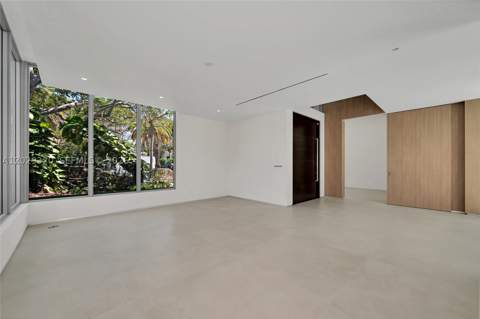 2100 S Miami Ave, Miami FL - photo 15 of 82
