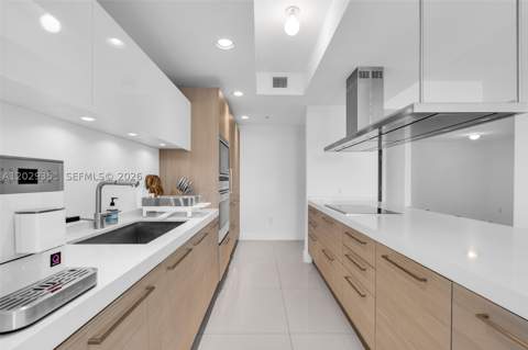 17111 Biscayne Bl 506, North Miami Beach FL - photo 11 of 53