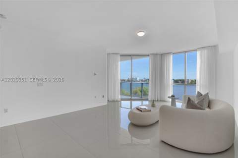 17111 Biscayne Bl 506, North Miami Beach FL - photo 14 of 53