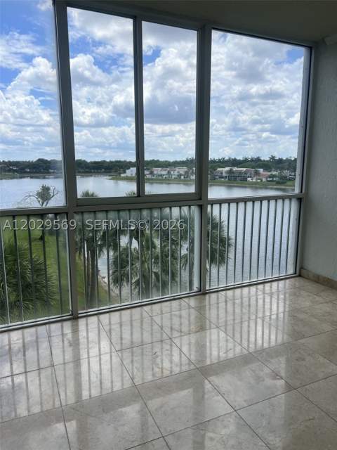 10750 NW 66th St 401, Doral FL - photo 11 of 31