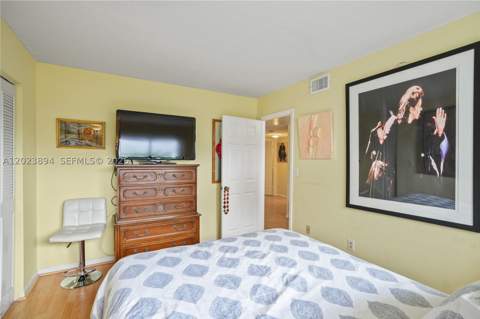21300 San Simeon Way N5, Miami FL - photo 13 of 25