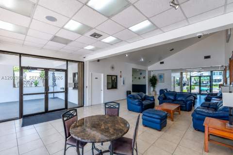 21300 San Simeon Way N5, Miami FL - photo 23 of 25