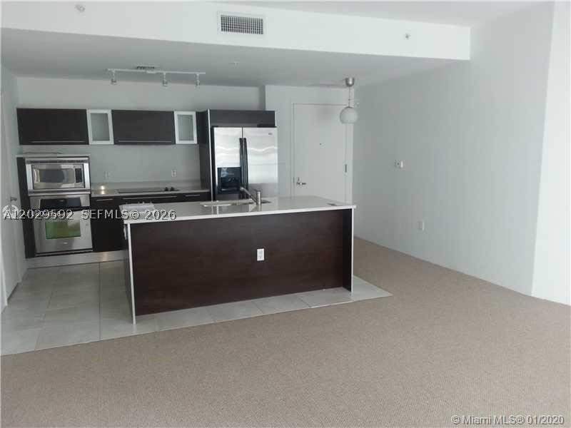 1 bedroom Condominium at 1900 N Bayshore Dr 3517, Quantum On The Bay Condo, Miami — photo 2