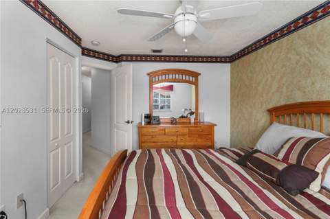 11468 NW 50th Ter, Doral FL - photo 14 of 26