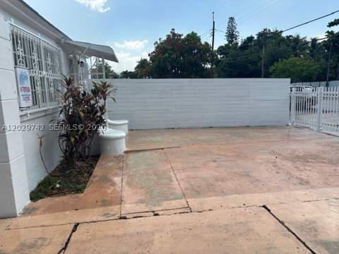 34 NW 69th St, Miami FL - photo 18 of 19