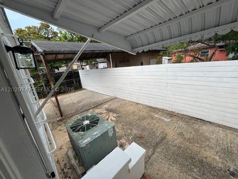 34 NW 69th St, Miami FL - photo 8 of 19