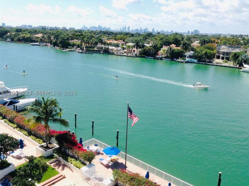 1 bedroom Condominium at 5700 Collins Ave 8K, Seacoast 5700 Condo, Miami Beach — photo 4