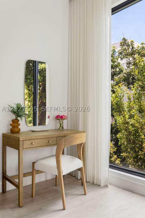 2986 Coconut Ave, Coconut Grove FL - photo 13 of 31