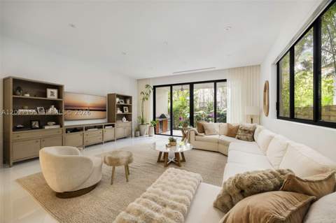 2986 Coconut Ave, Coconut Grove FL - photo 9 of 31