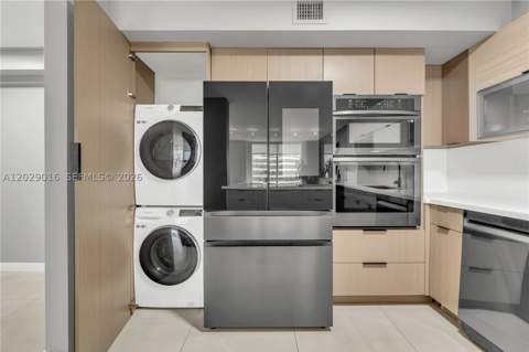 1450 Brickell Bay Dr 1815, Miami FL - photo 11 of 33