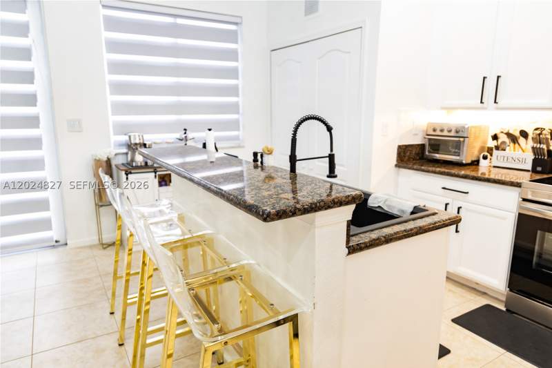4 bedroom Townhouse at 21101 NW 14th Pl 335, Majorca Isles III Condo, Miami Gardens — photo 5